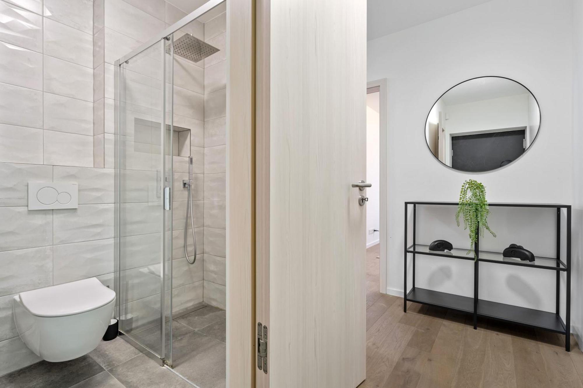 Modern 2Br Apartment With Pool & City Views Luxemburgo Exterior foto