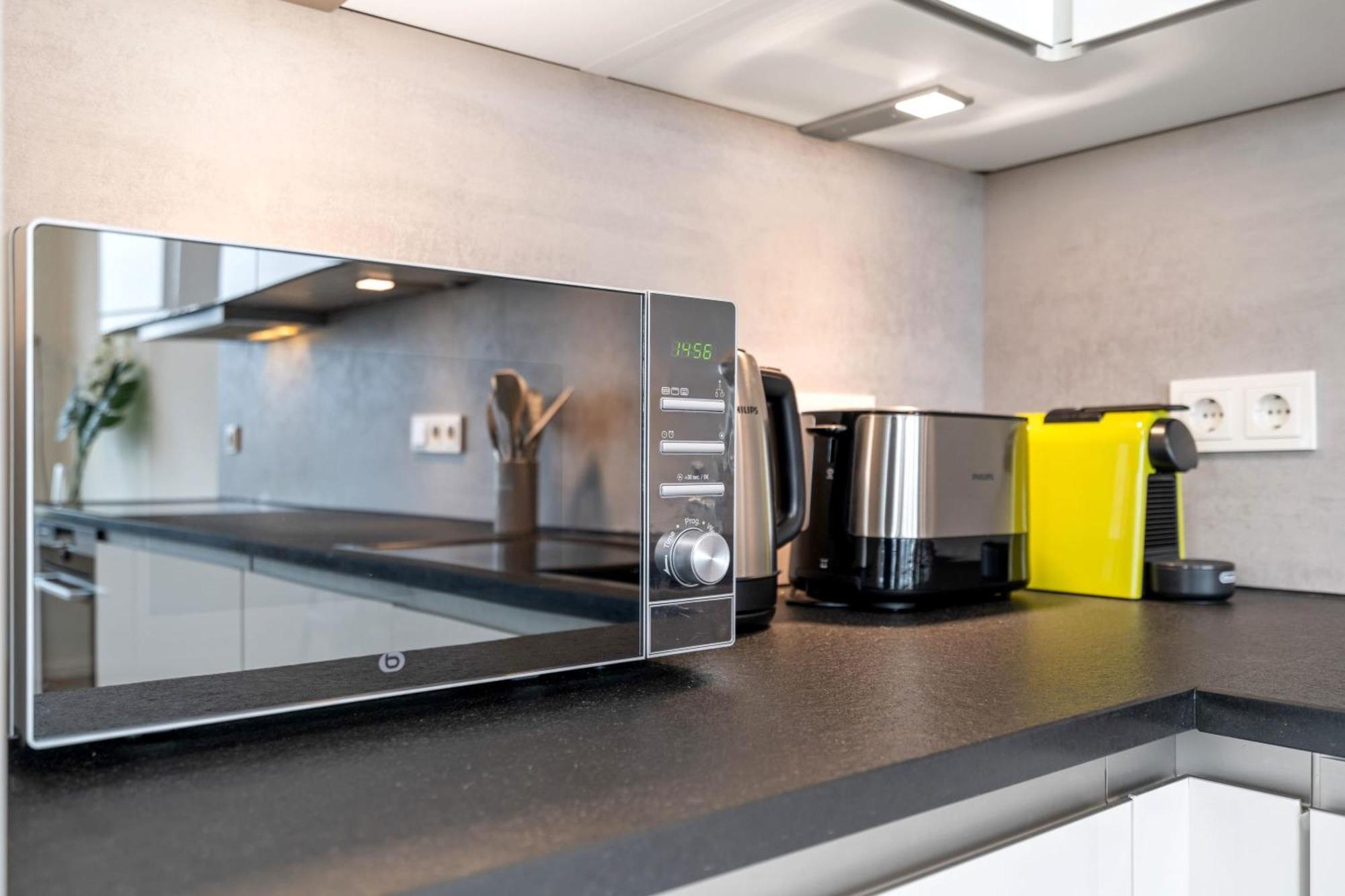 Modern 2Br Apartment With Pool & City Views Luxemburgo Exterior foto